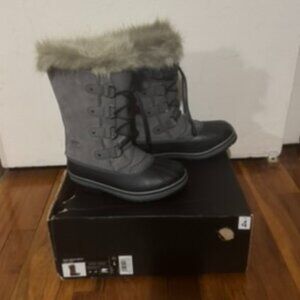 Sorel Joan of Artic Duck Style Snow Boots - youth